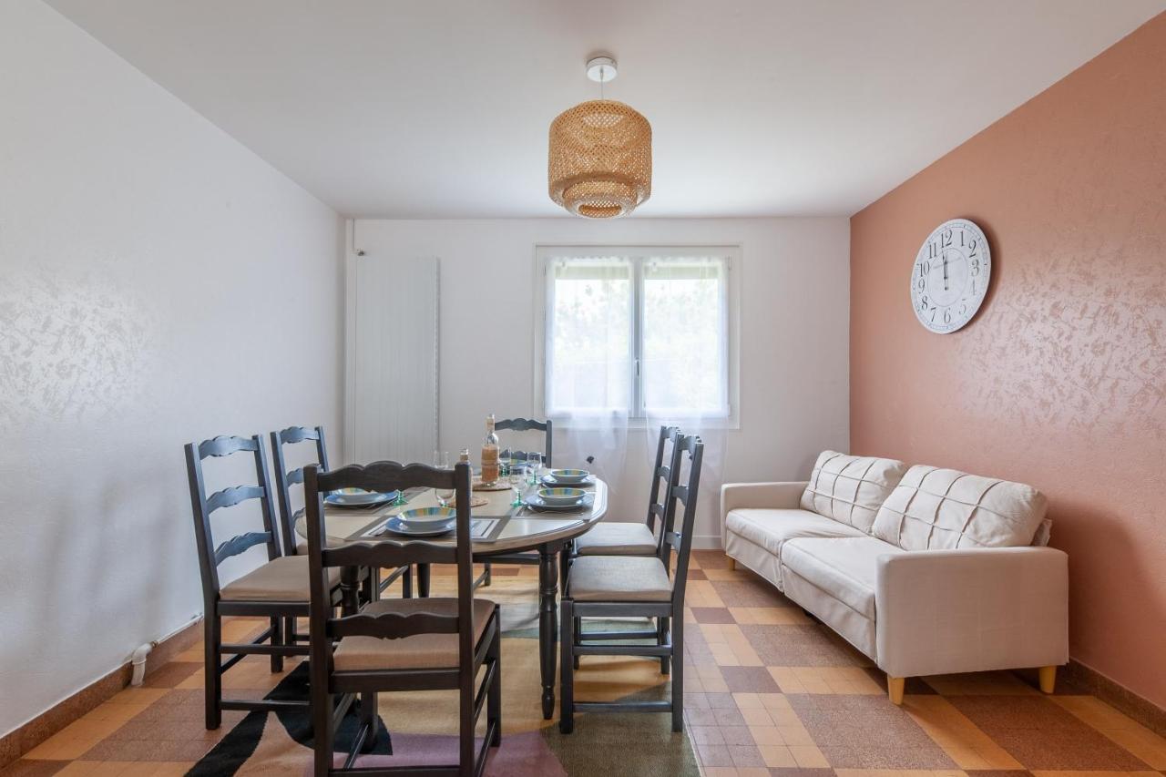 Gite Renardeau - Maison A Deux Pas Du Centre Ville Карентан Екстериор снимка